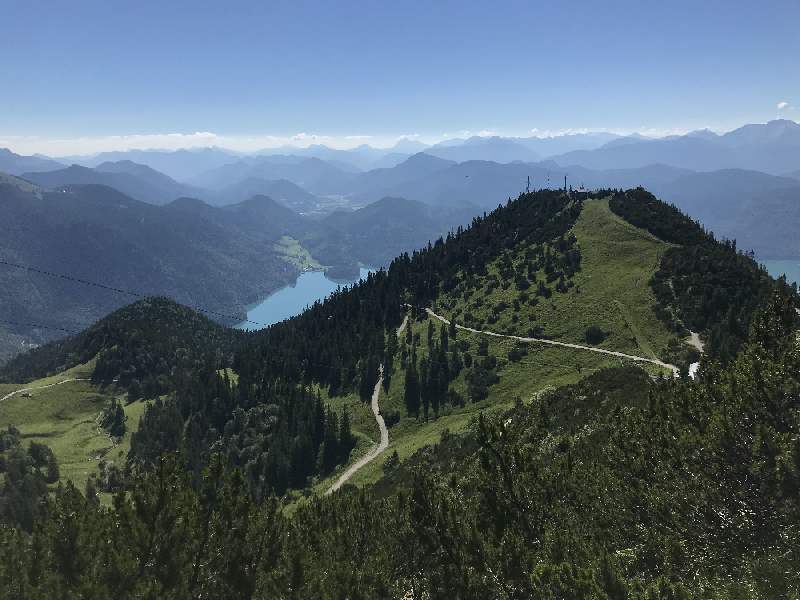 Herzogstand - der Bekannteste der Walchensee Berge mit der Jachenau und dem Isarwinkel