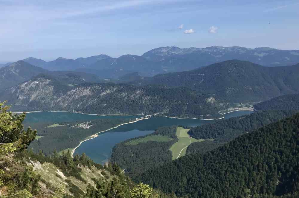 Sylvenstein See in Bayern - wie ein Fjord im Karwendel 