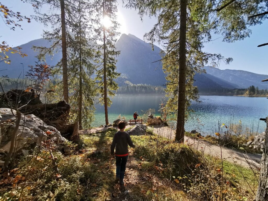 bayerische Karibik - Rundwanderung um den See