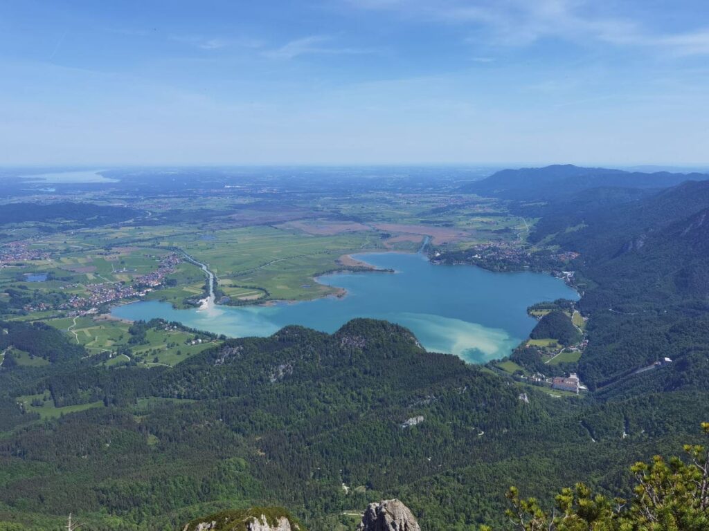 Ausblick vom Herzogstand auf den Kochelsee