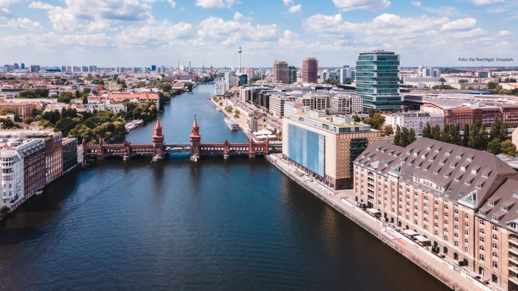 schönste Orte Deutschland - die Oberbaumbrücke in Berlin